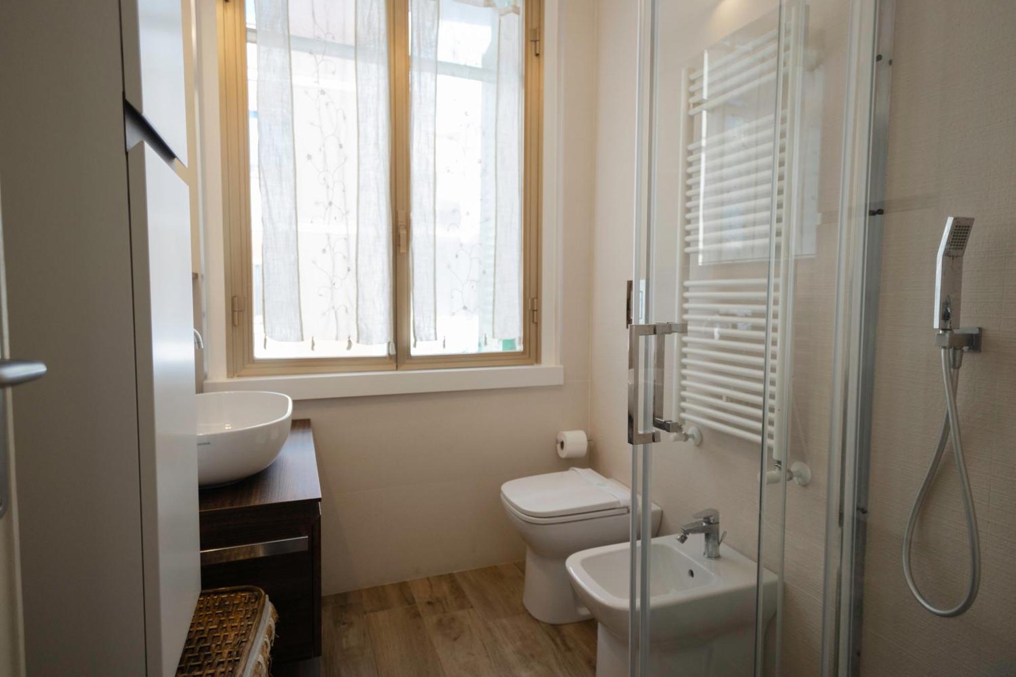 Sunrise Waterfront - Central Apartment With Sea View Balcony - Molfetta Esterno foto
