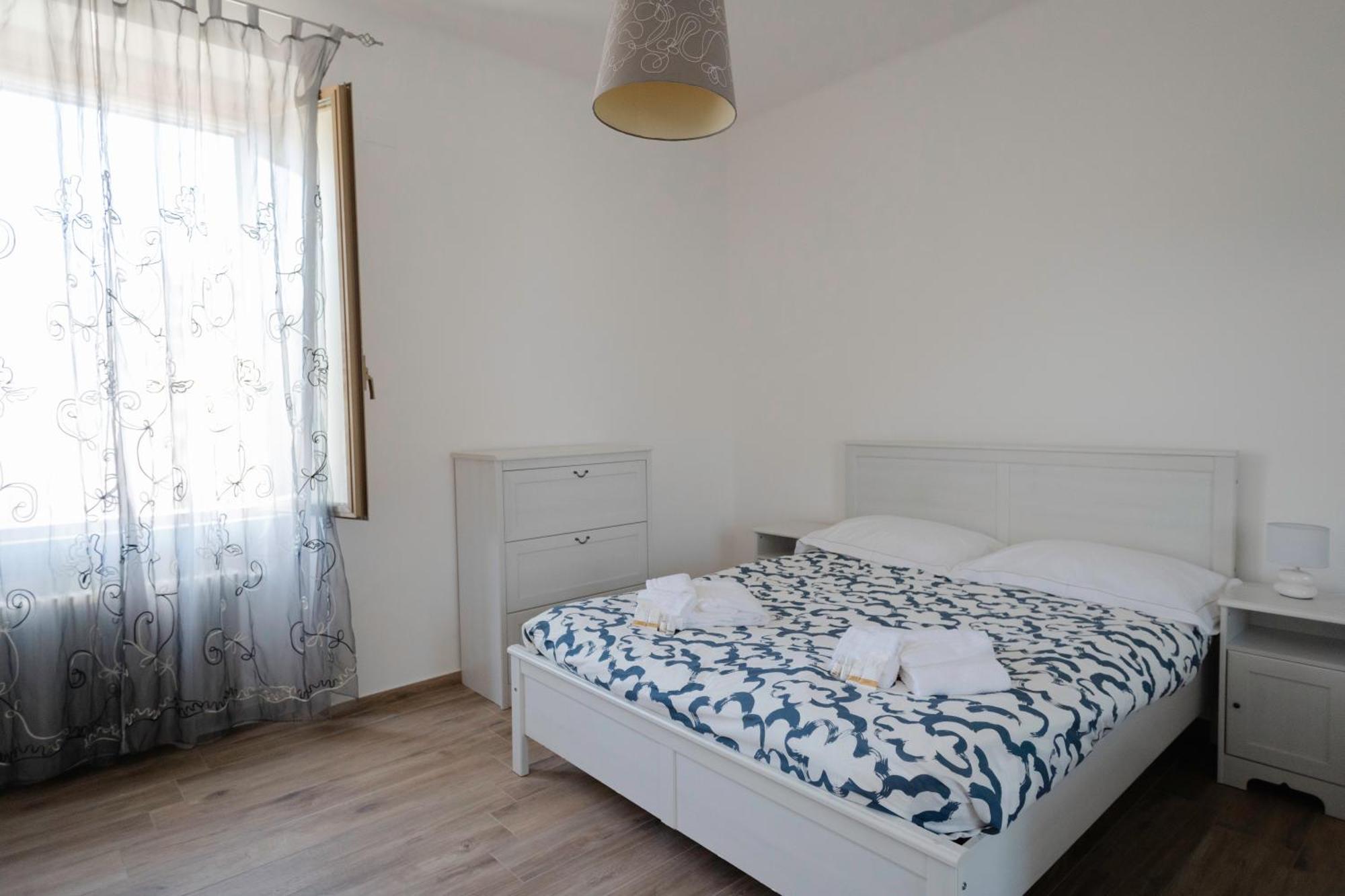 Sunrise Waterfront - Central Apartment With Sea View Balcony - Molfetta Esterno foto